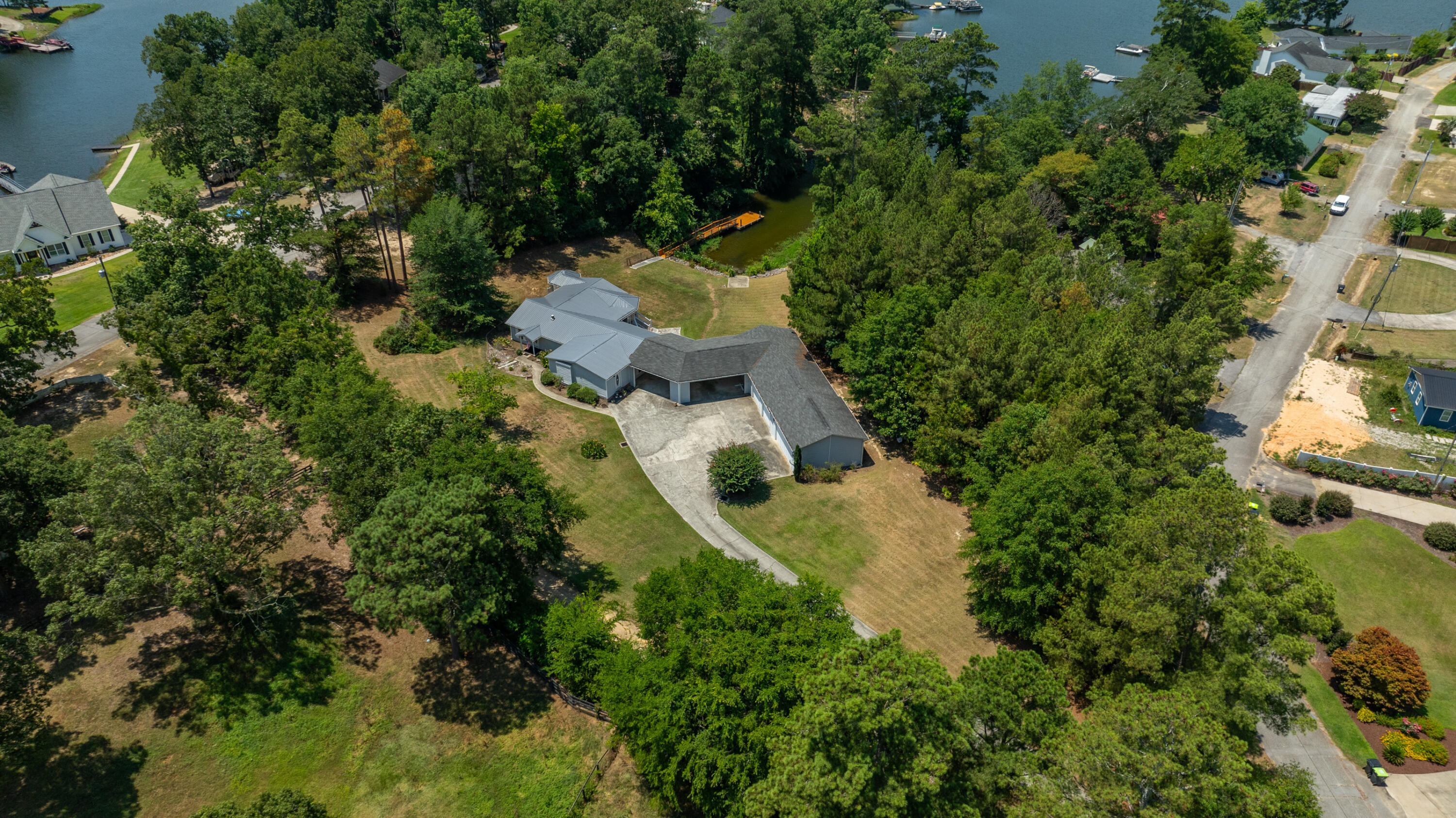 520 South Point Drive Gilbert, SC 29054 - Photo 9 of 118