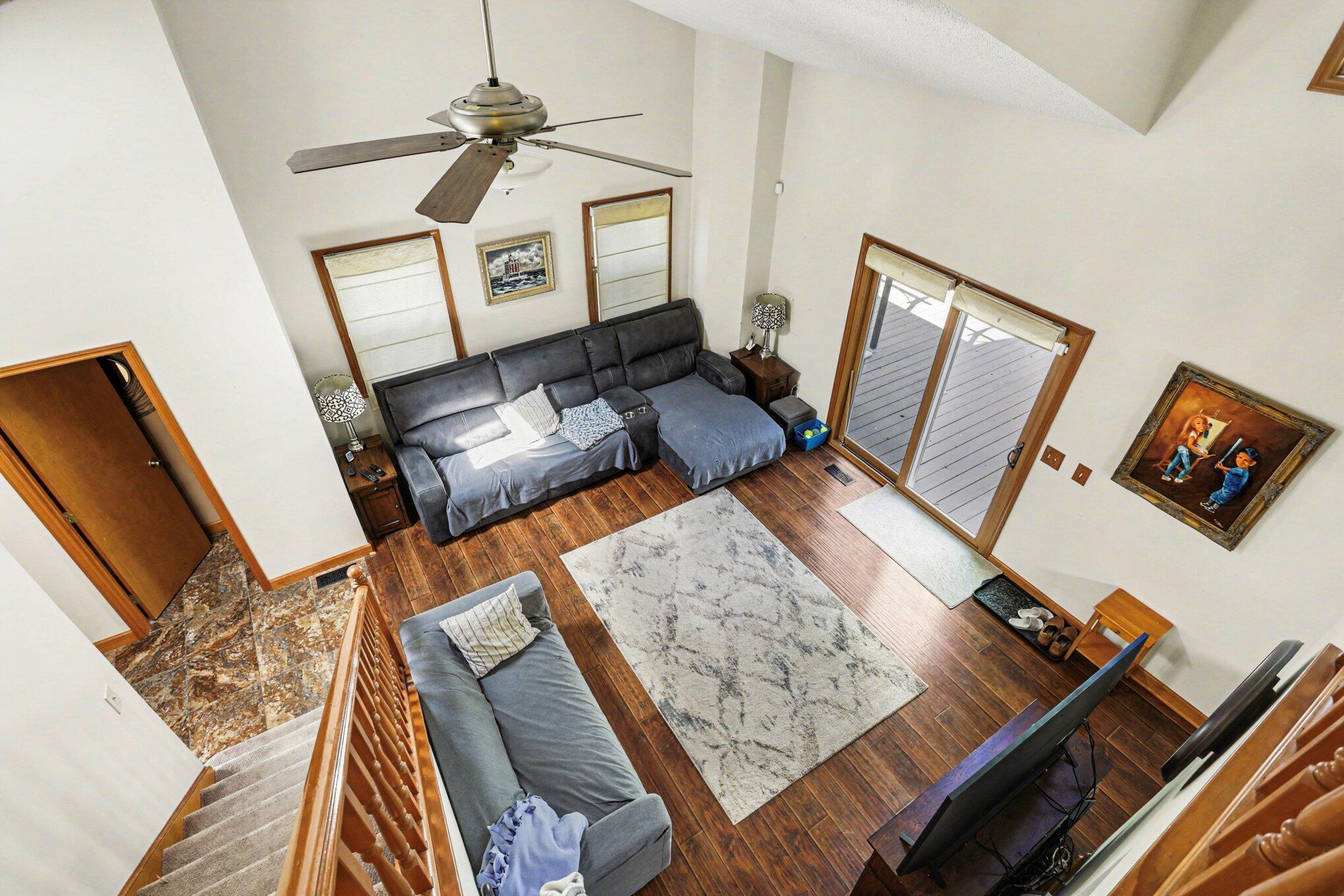 31234 Mays Road Logan, OH 43138 - Photo 6 of 35 Living room