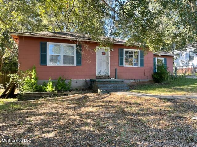 837 Combs Street Jackson, MS 39204 - Photo 2 of 17 IMG_0558