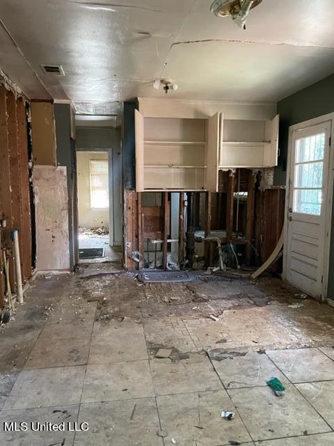 837 Combs Street Jackson, MS 39204 - Photo 8 of 17 IMG_0549