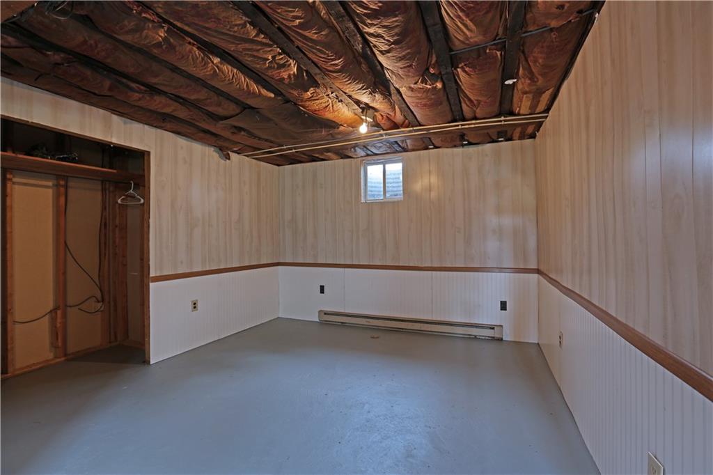 123 Noonen Street Rochester, PA 15074 - Photo 28 of 34 a view of room