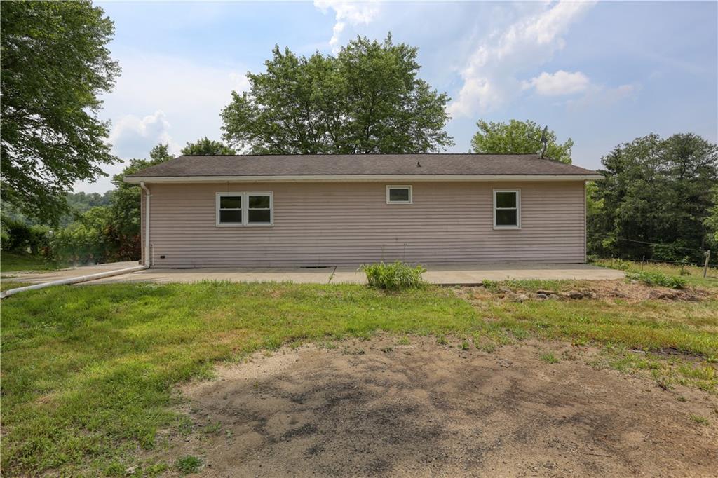 123 Noonen Street Rochester, PA 15074 - Photo 6 of 34 a backyard view of house