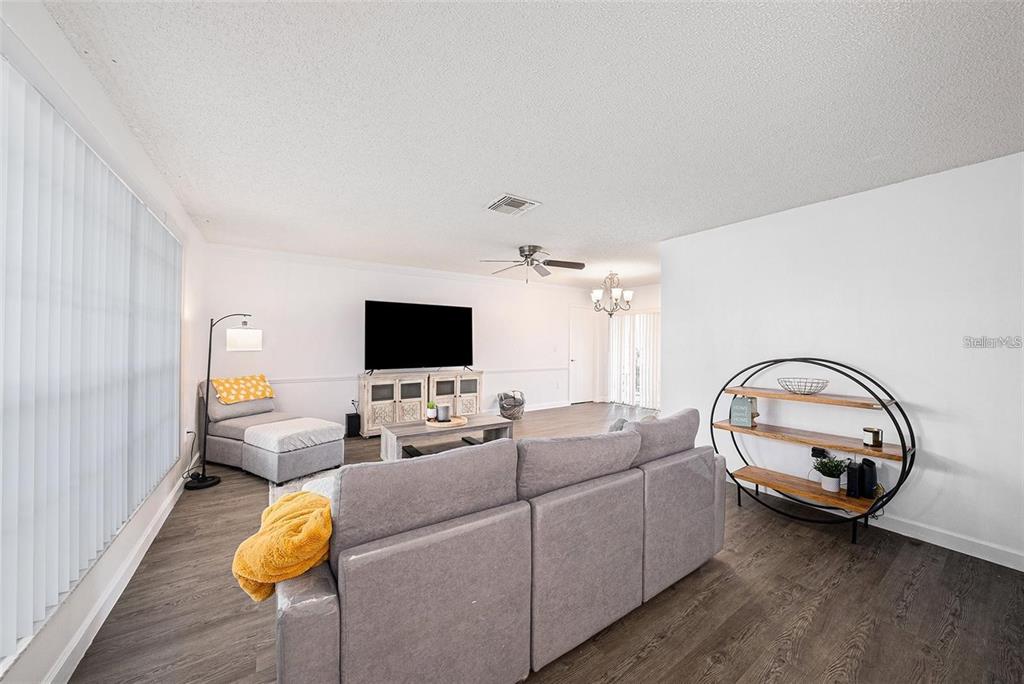 13013 Sawmill Way Hudson, FL 34667 - Photo 7 of 30