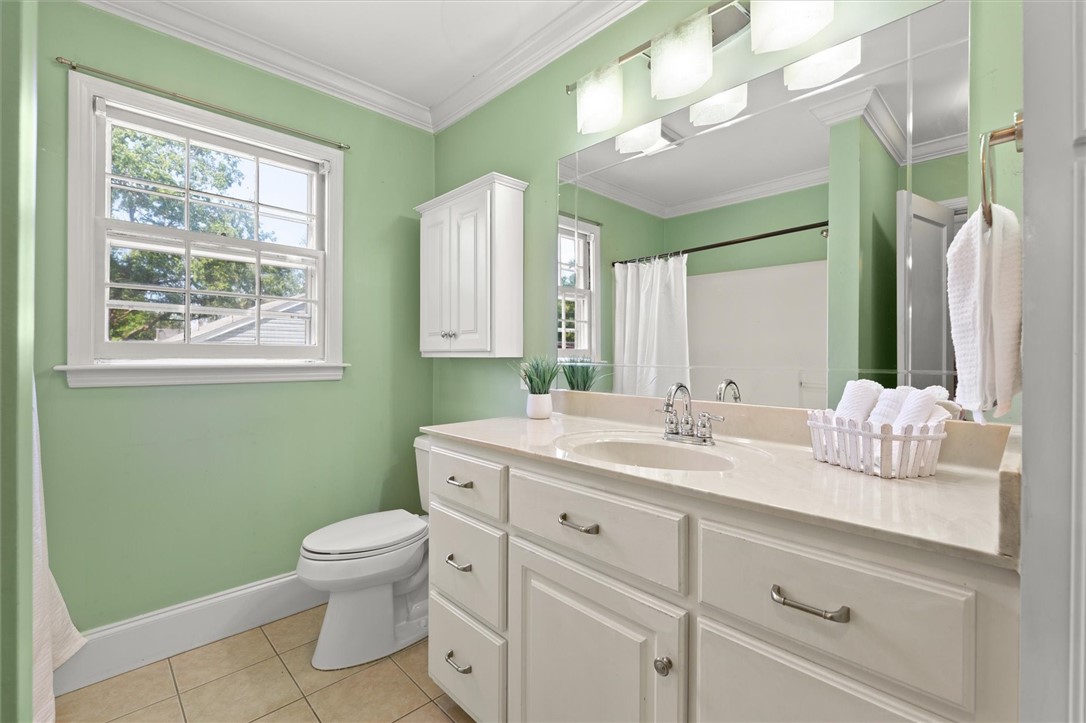 309 Whitehall Road Anderson, SC 29625 - Photo 12 of 29 Master bath