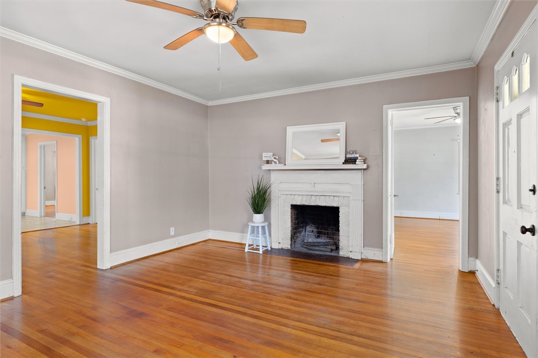 309 Whitehall Road Anderson, SC 29625 - Photo 8 of 29
