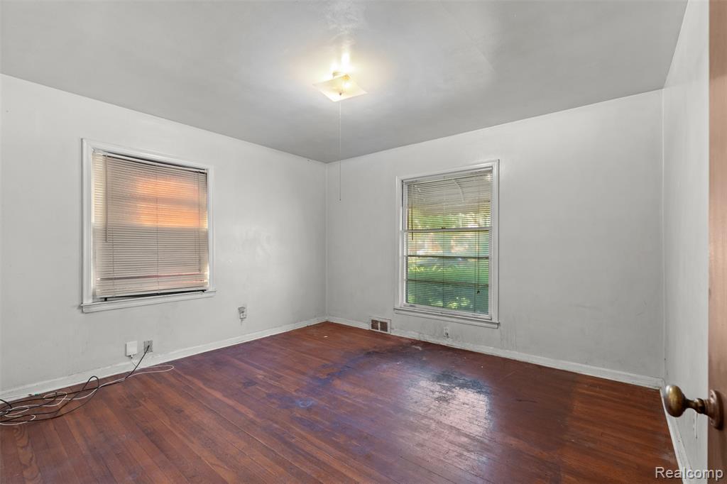 4606 Audubon Road Detroit, MI 48224 - Photo 10 of 25