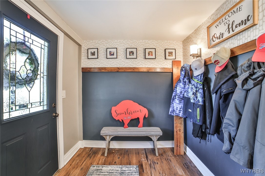 355 Okell Street Buffalo, NY 14220 - Photo 11 of 46 Front entrance Foyer offers plenty of room for you