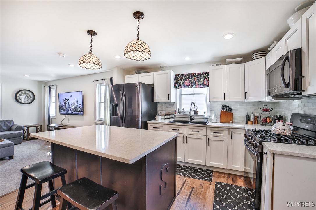 355 Okell Street Buffalo, NY 14220 - Photo 13 of 46 Stainless steel appliances all included! Quartz c