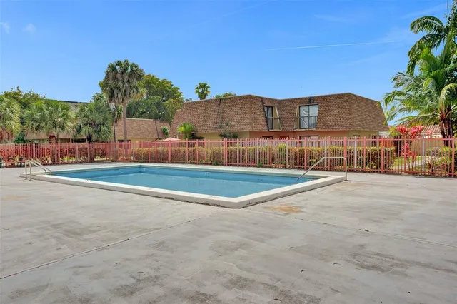 $509,995 | 2614 West 65th Street, Hialeah, FL 33016