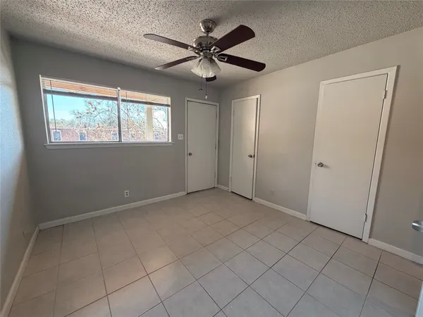 $1,100 | 4303 Duval Street, Unit 204, Austin, TX 78751