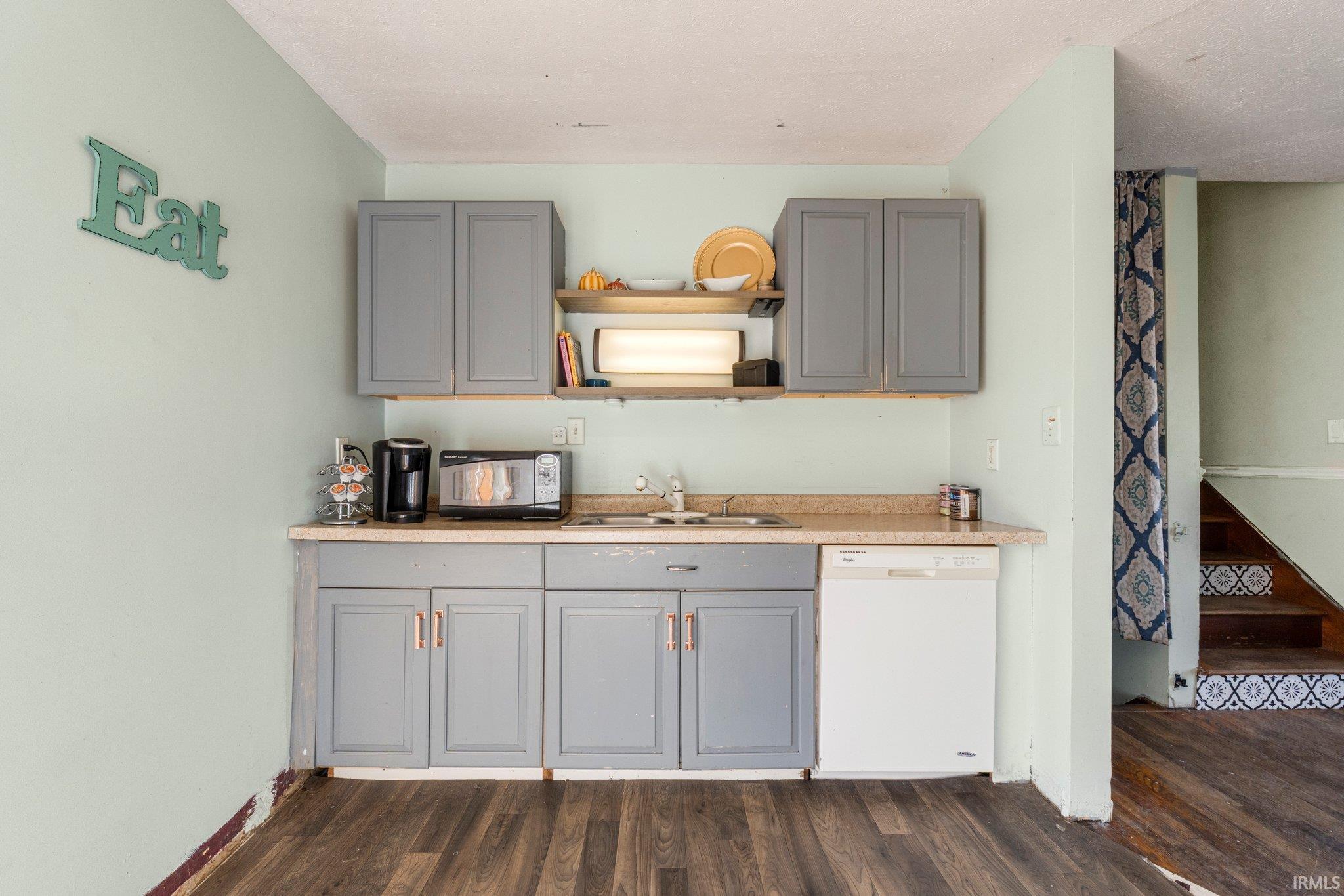 54460 Bittersweet Road Mishawaka, IN 46545 - Photo 14 of 34 Gallery Image 14