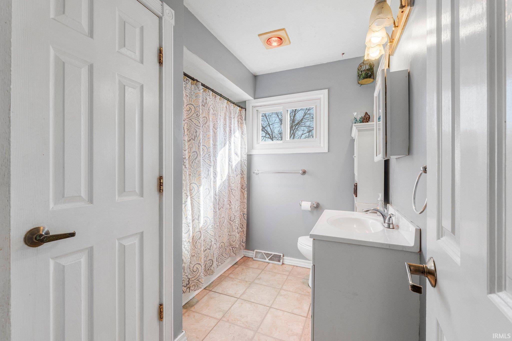54460 Bittersweet Road Mishawaka, IN 46545 - Photo 18 of 34 Gallery Image 18