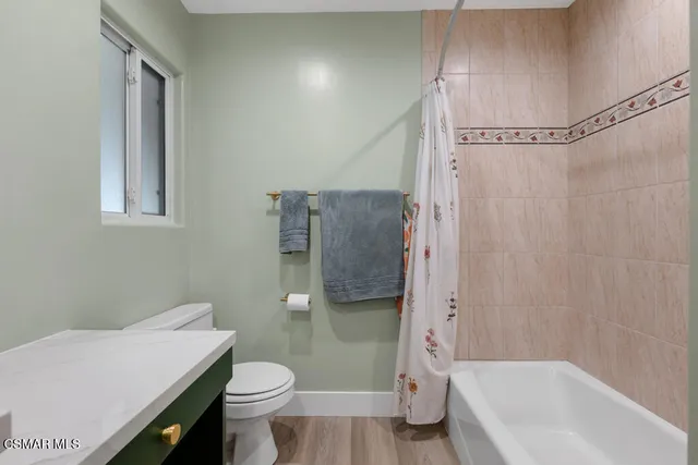 $1,275,000 | 260 Greenmeadow Drive, Thousand Oaks, CA 91320