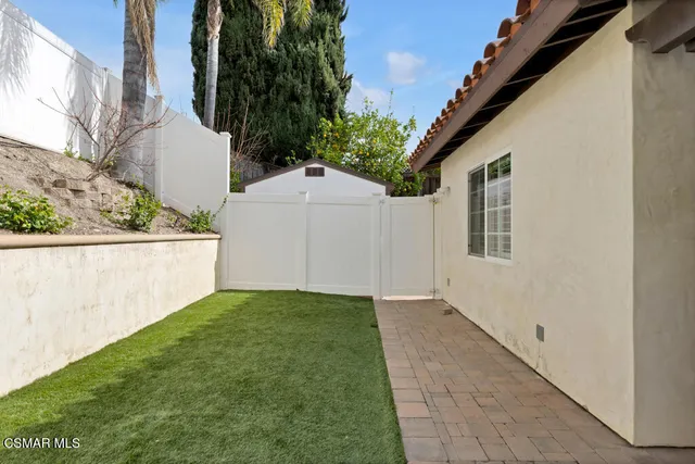 $1,275,000 | 260 Greenmeadow Drive, Thousand Oaks, CA 91320