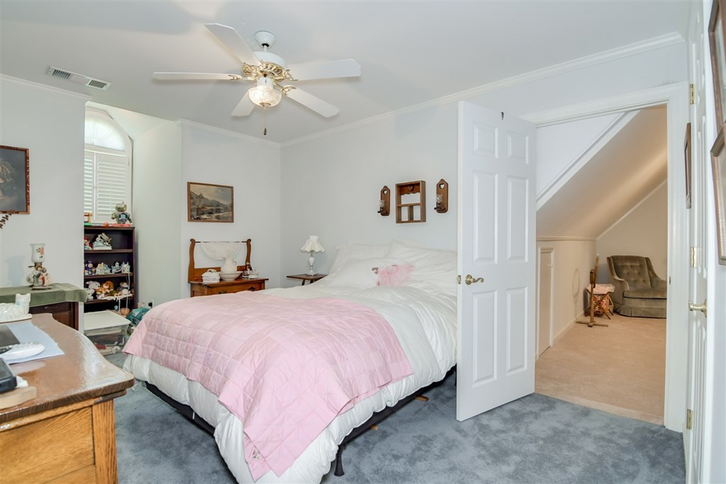3855 Washington Road Thomson, GA 30824 - Photo 35 of 72 Bedroom 2 upstairs with bonus room beyond