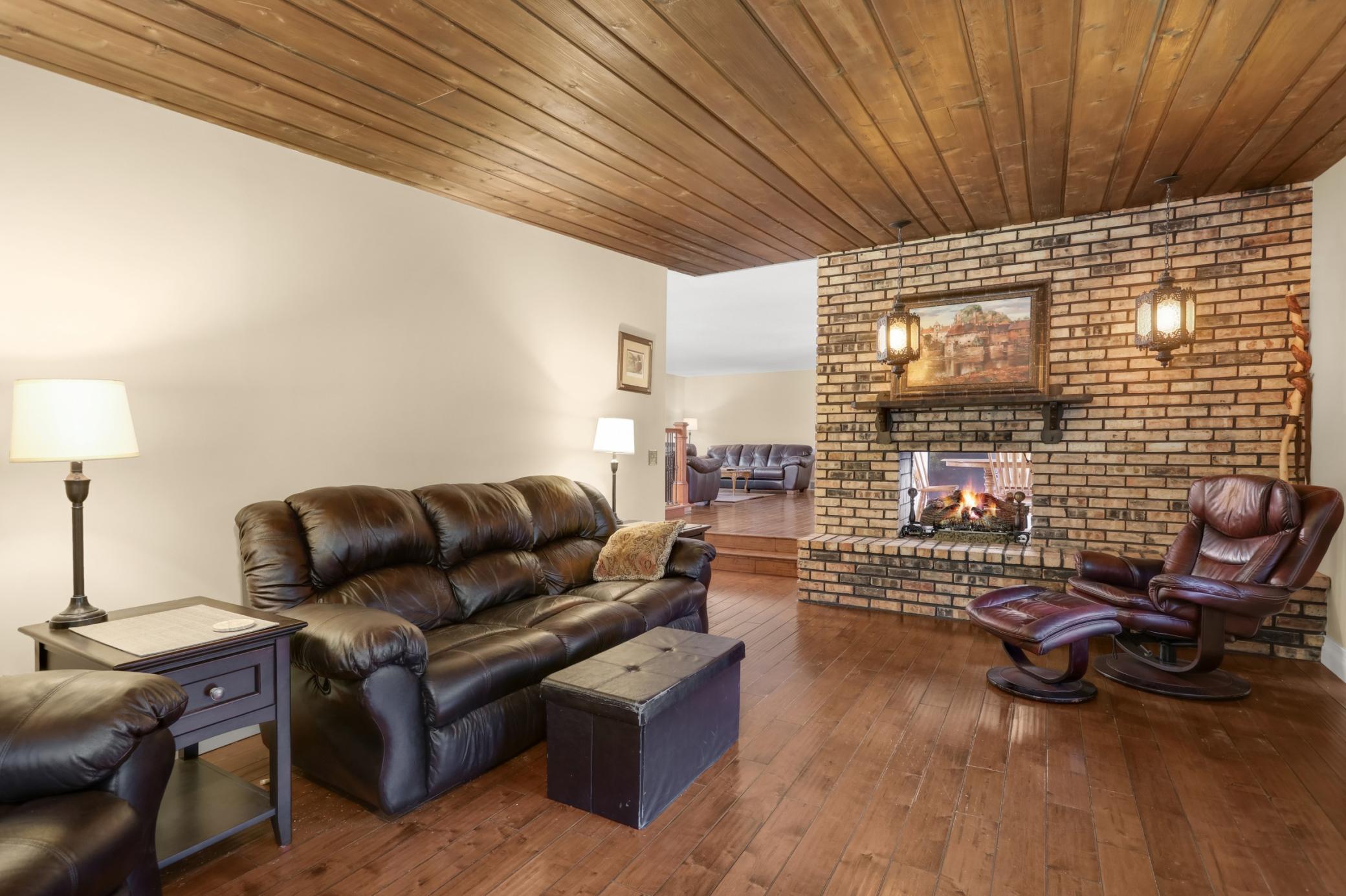 5139 Woodhill Road Minnetonka, MN 55345 - Photo 15 of 41