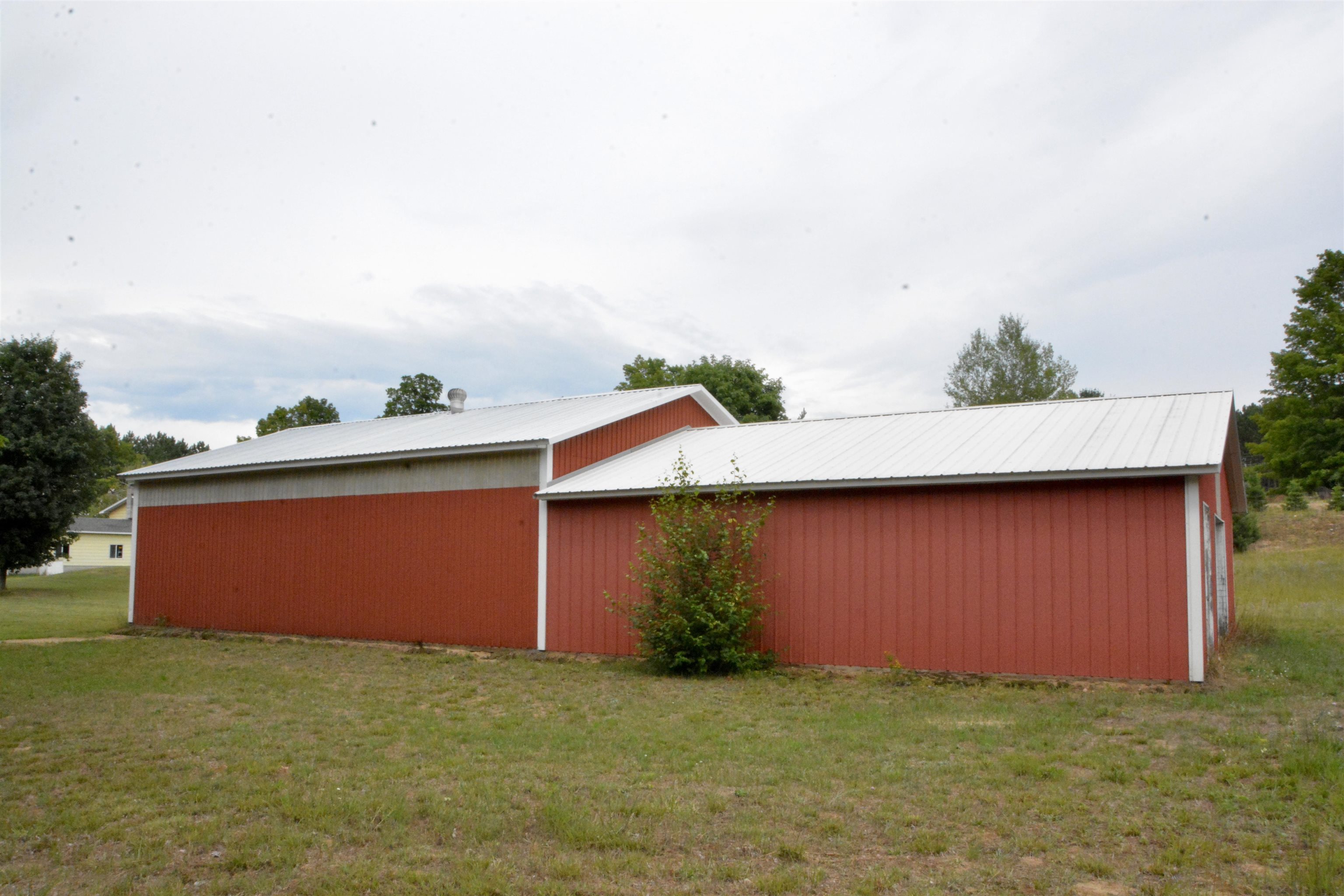 601 Bass Lake Road Southwest Kalkaska, MI 49646 - Photo 27 of 36