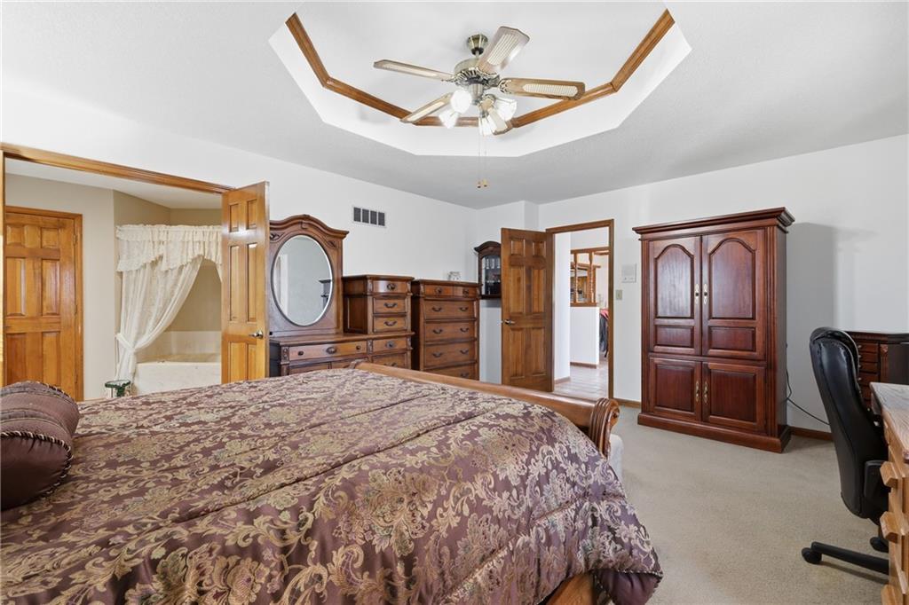 26418 South Freedom Road Harrisonville, MO 64701 - Photo 17 of 63