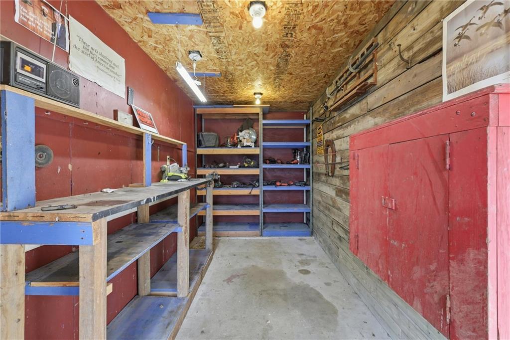 26418 South Freedom Road Harrisonville, MO 64701 - Photo 35 of 63