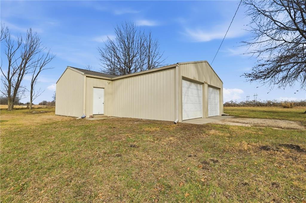 26418 South Freedom Road Harrisonville, MO 64701 - Photo 44 of 63
