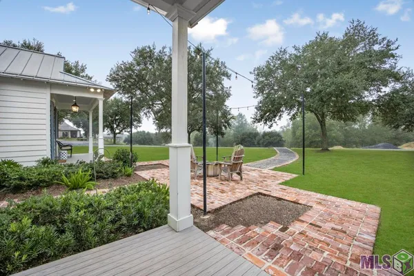 $2,500,000 | 5355-a B Mahoney Rd Street, Unit 5355 A B, St. Francisville, LA 70775