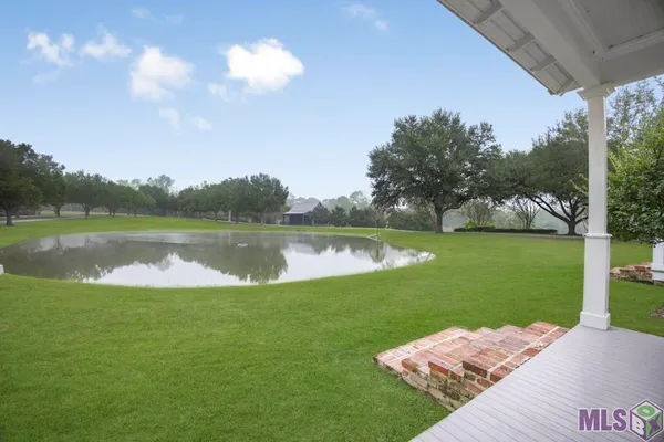 $2,500,000 | 5355-a B Mahoney Rd Street, Unit 5355 A B, St. Francisville, LA 70775