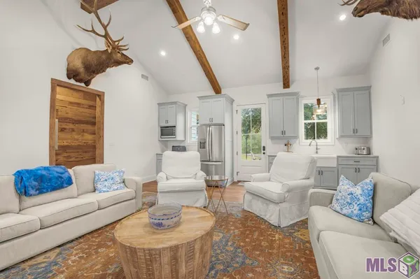 $2,500,000 | 5355-a B Mahoney Rd Street, Unit 5355 A B, St. Francisville, LA 70775