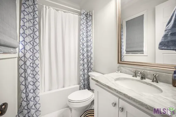 $2,500,000 | 5355-a B Mahoney Rd Street, Unit 5355 A B, St. Francisville, LA 70775