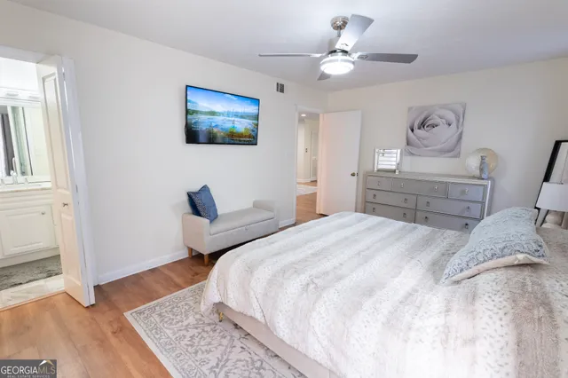 $264,900 | 8740 Roswell Road, Unit 10A, Sandy Springs, GA 30350