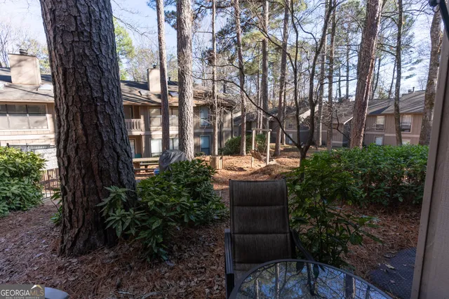 $264,900 | 8740 Roswell Road, Unit 10A, Sandy Springs, GA 30350