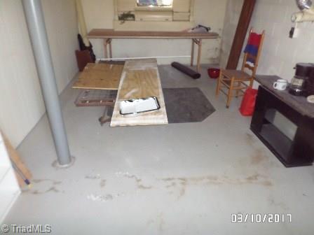 415 Boone Road Eden, NC 27288 - Photo 3 of 10 Gallery Image 3