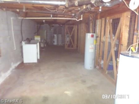 415 Boone Road Eden, NC 27288 - Photo 4 of 10 Gallery Image 4