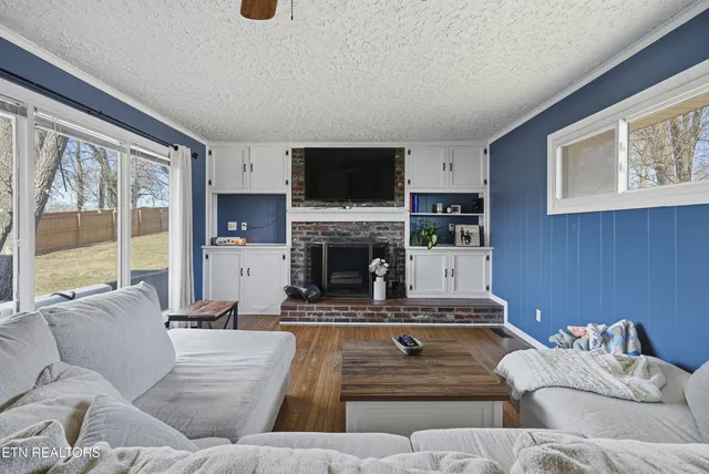 $309,900 | 1213 Stillwell Drive Northwest, Knoxville, TN 37912