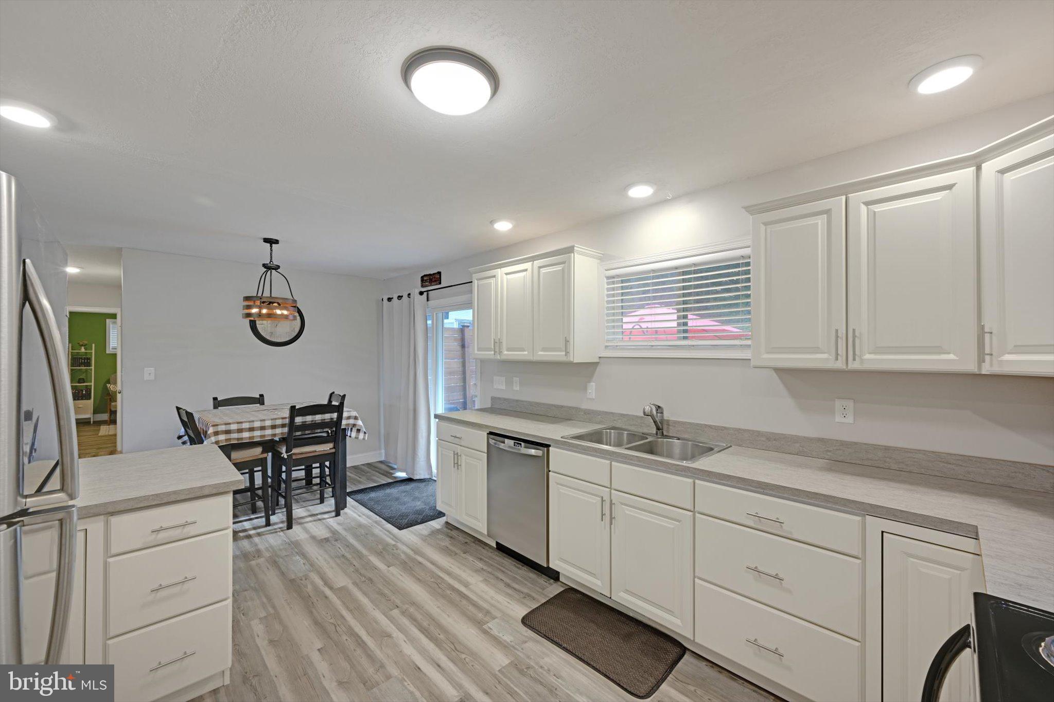 464 Marsh Run Road New Cumberland, PA 17070 - Photo 6 of 28 Gallery Image 6