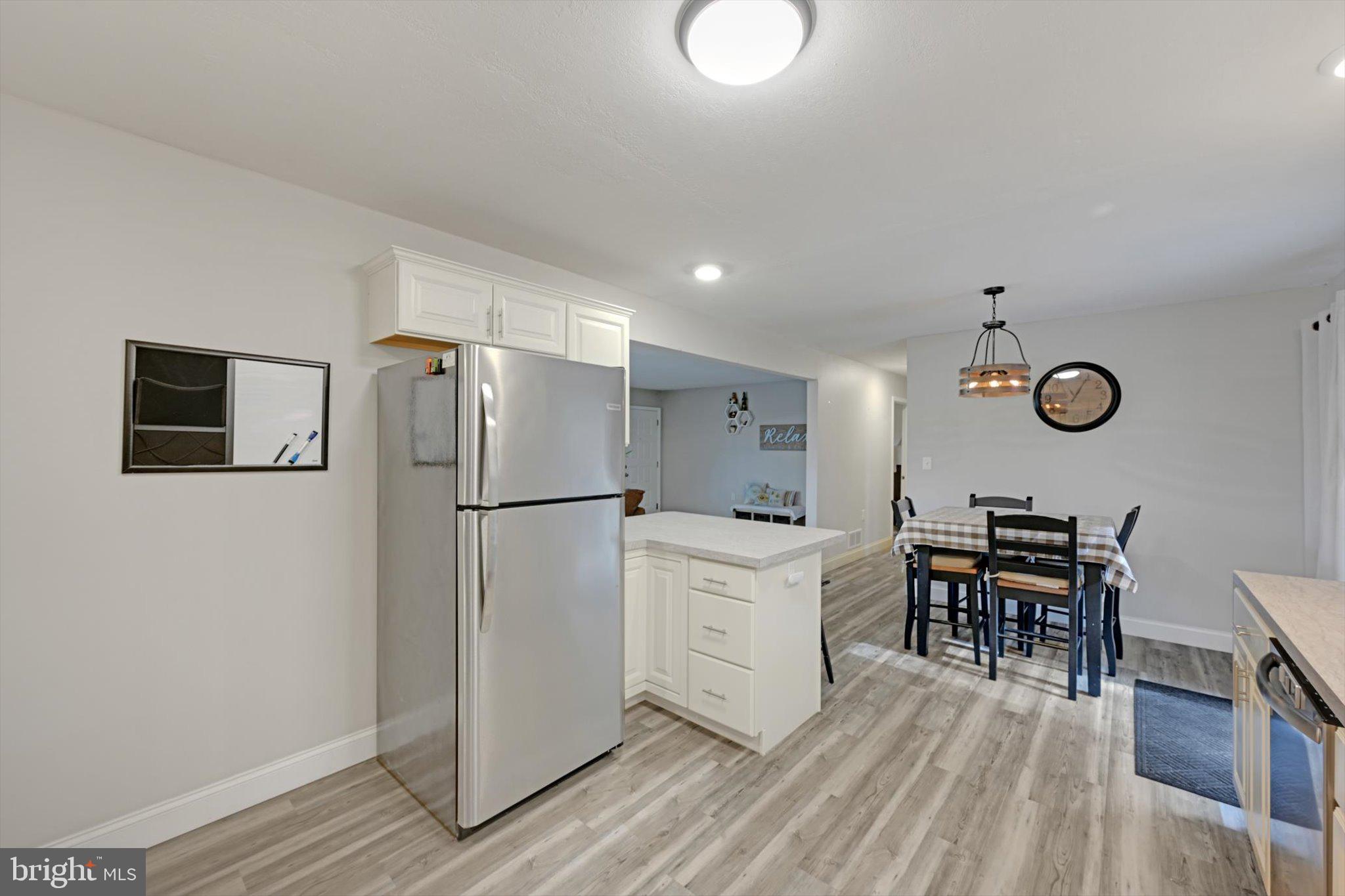 464 Marsh Run Road New Cumberland, PA 17070 - Photo 7 of 28 Gallery Image 7