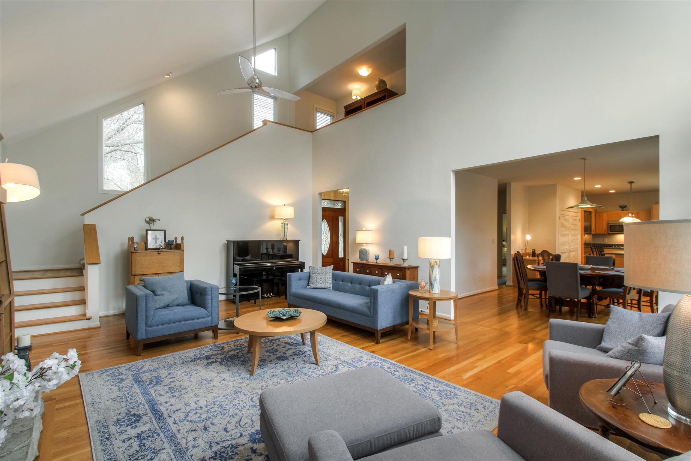 788 High Point Ridge Road Franklin, TN 37069 - Photo 15 of 30 a living room with furniture and a flat screen tv
