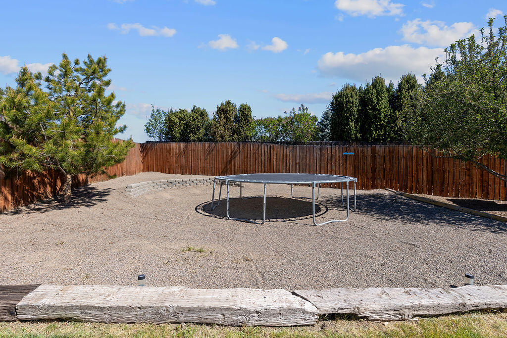 2979 Northeast Sugar Pine Road Prineville, OR 97754 - Photo 25 of 31 a view of swimming pool with a yard