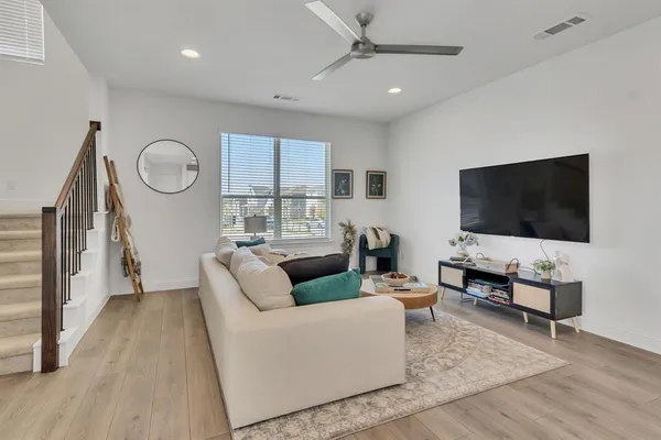 $2,400 | 3456 Lake District Lane, Fort Worth, TX 76135