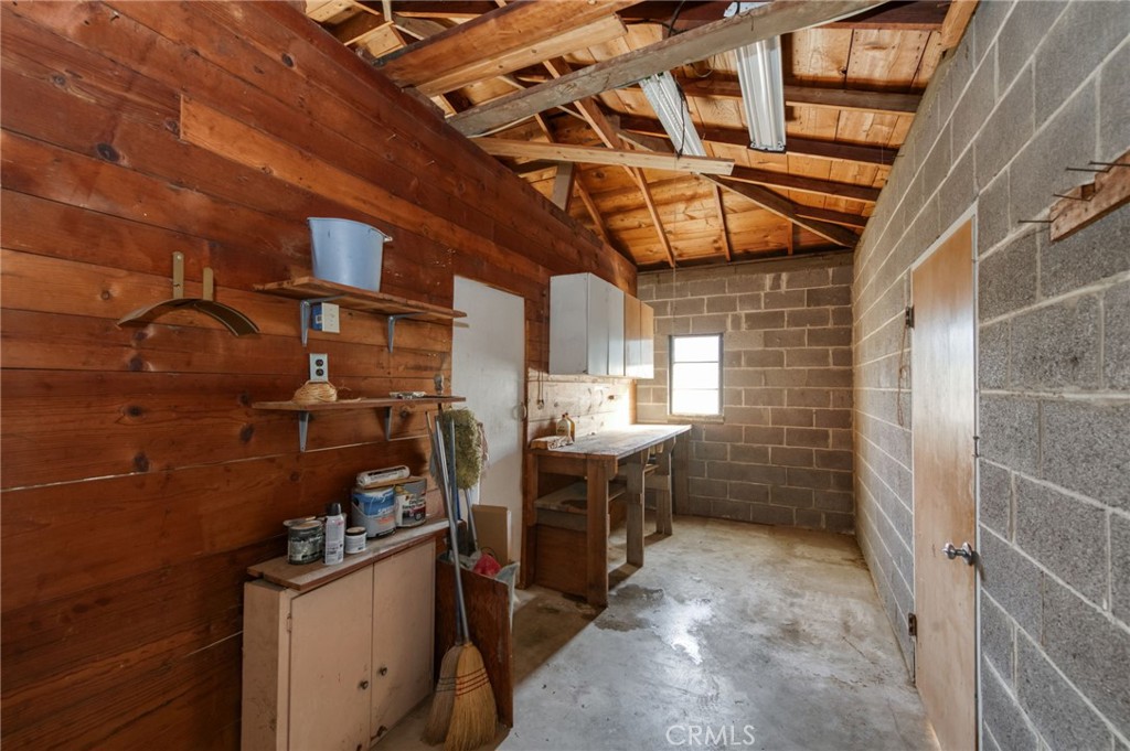 610 Park Madera, CA 93637 - Photo 21 of 35 a view of storage and utility room