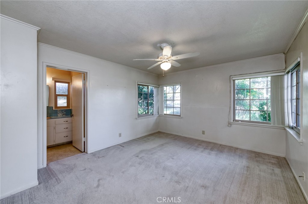 610 Park Madera, CA 93637 - Photo 24 of 35 an empty room with windows and fan