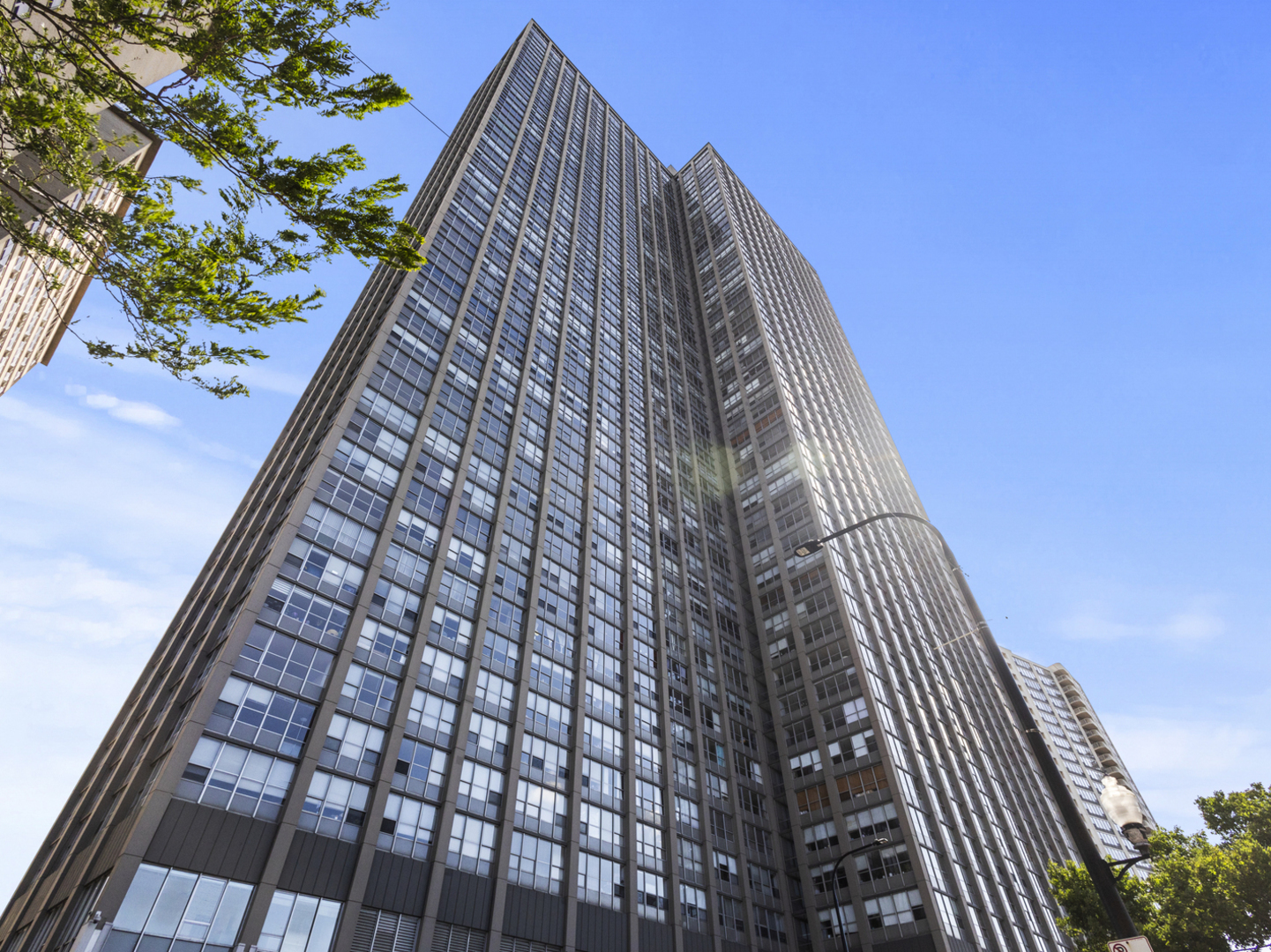 655 West Irving Park Road, Unit 4717 Chicago, IL 60613 - Photo 1 of 29 Gallery Image 1
