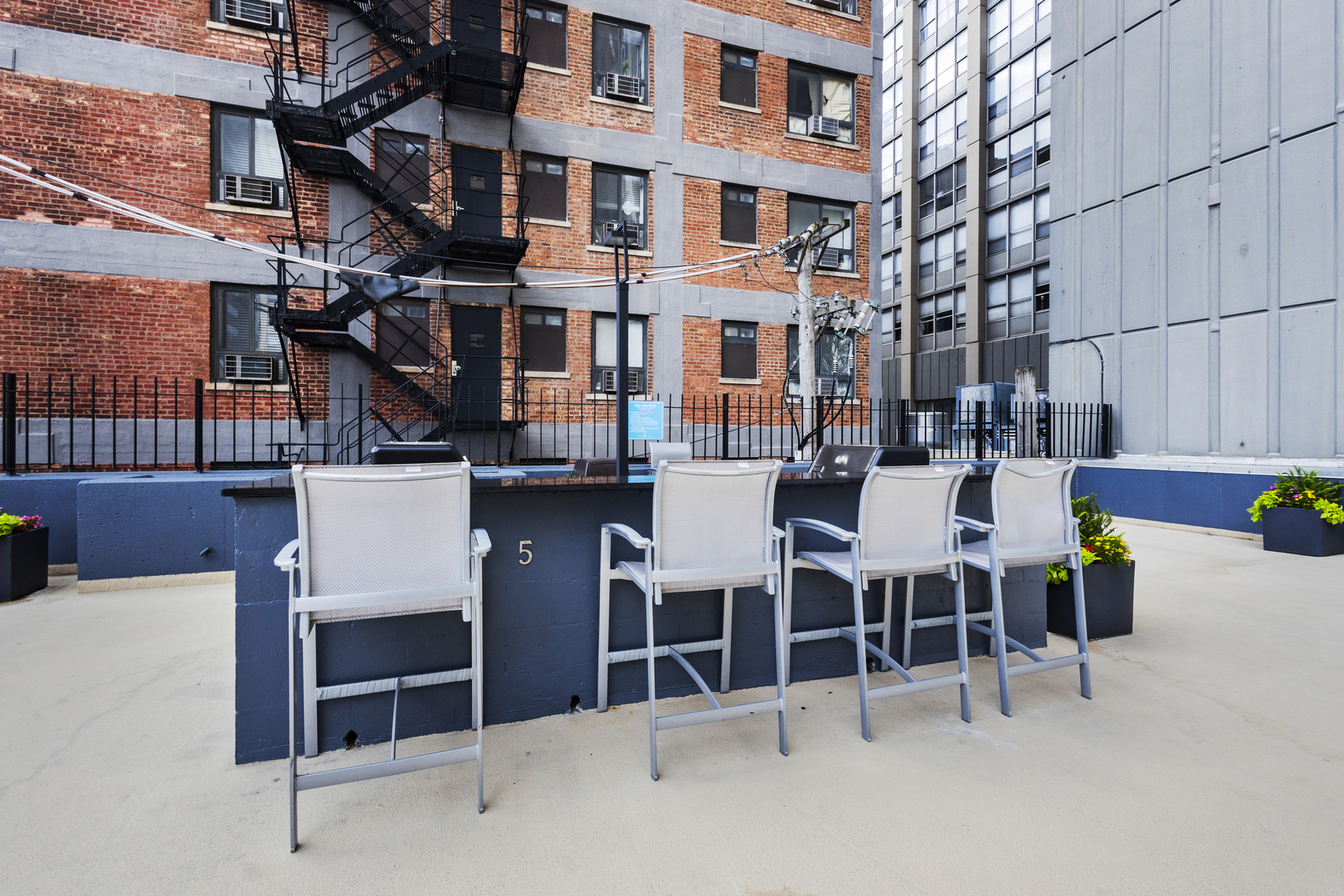 655 West Irving Park Road, Unit 4717 Chicago, IL 60613 - Photo 23 of 29 Gallery Image 23