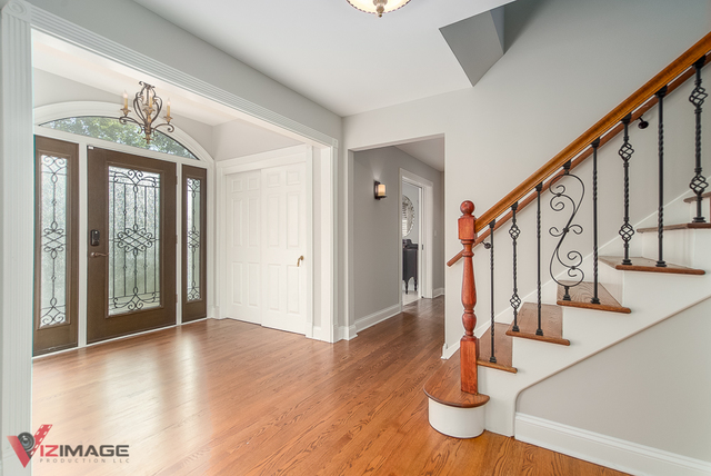938 Harding Road Hinsdale, IL 60521 - Photo 2 of 41