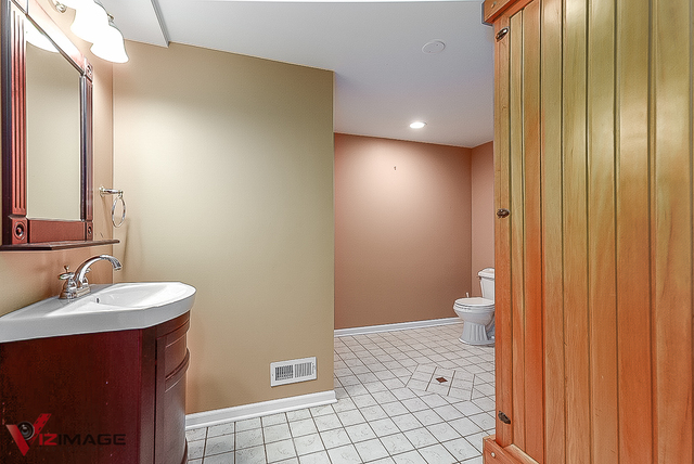938 Harding Road Hinsdale, IL 60521 - Photo 31 of 41