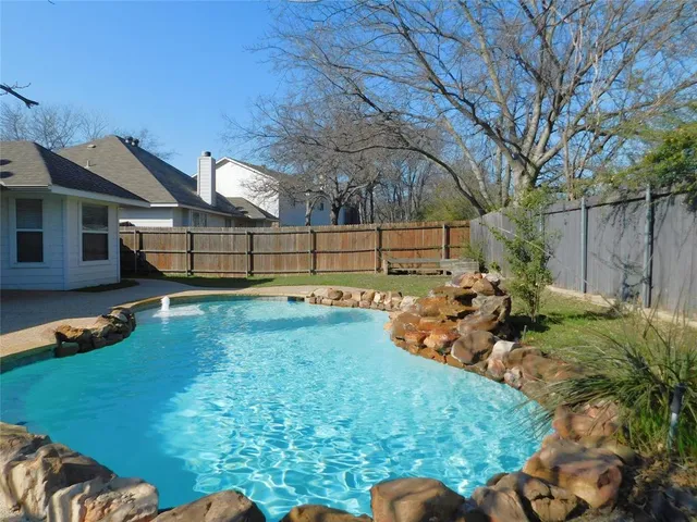 $1,995 | 3209 Lance Lane, Denton, TX 76209