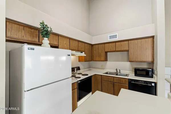 $369,990 | 1535 North Horne Avenue, Unit 113, Mesa, AZ 85203