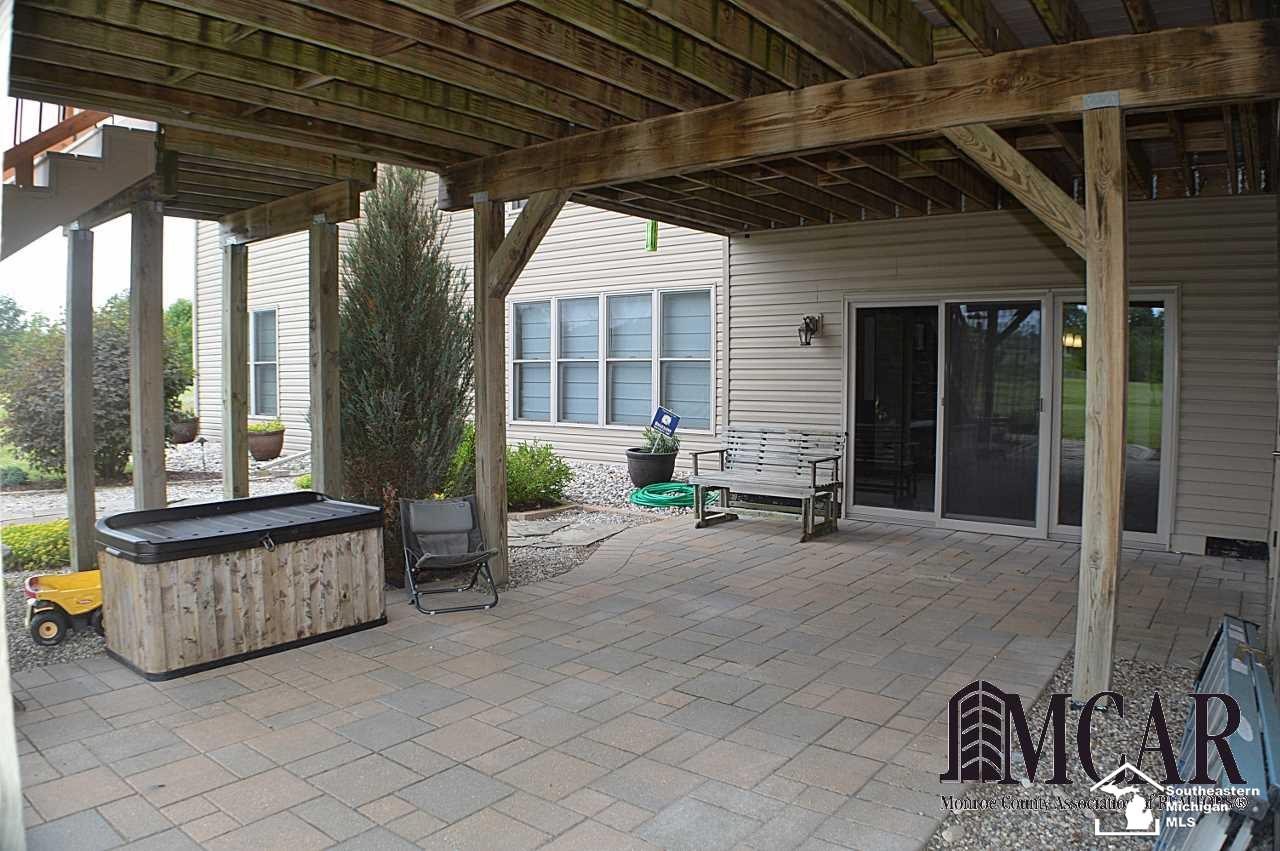 7427 Kruse Road Petersburg, MI 49270 - Photo 11 of 38 21463550-10.JPG