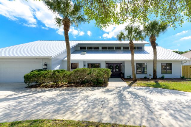 $840,000 | 8422 Southeast Quail Ridge Way, Hobe Sound, FL 33455