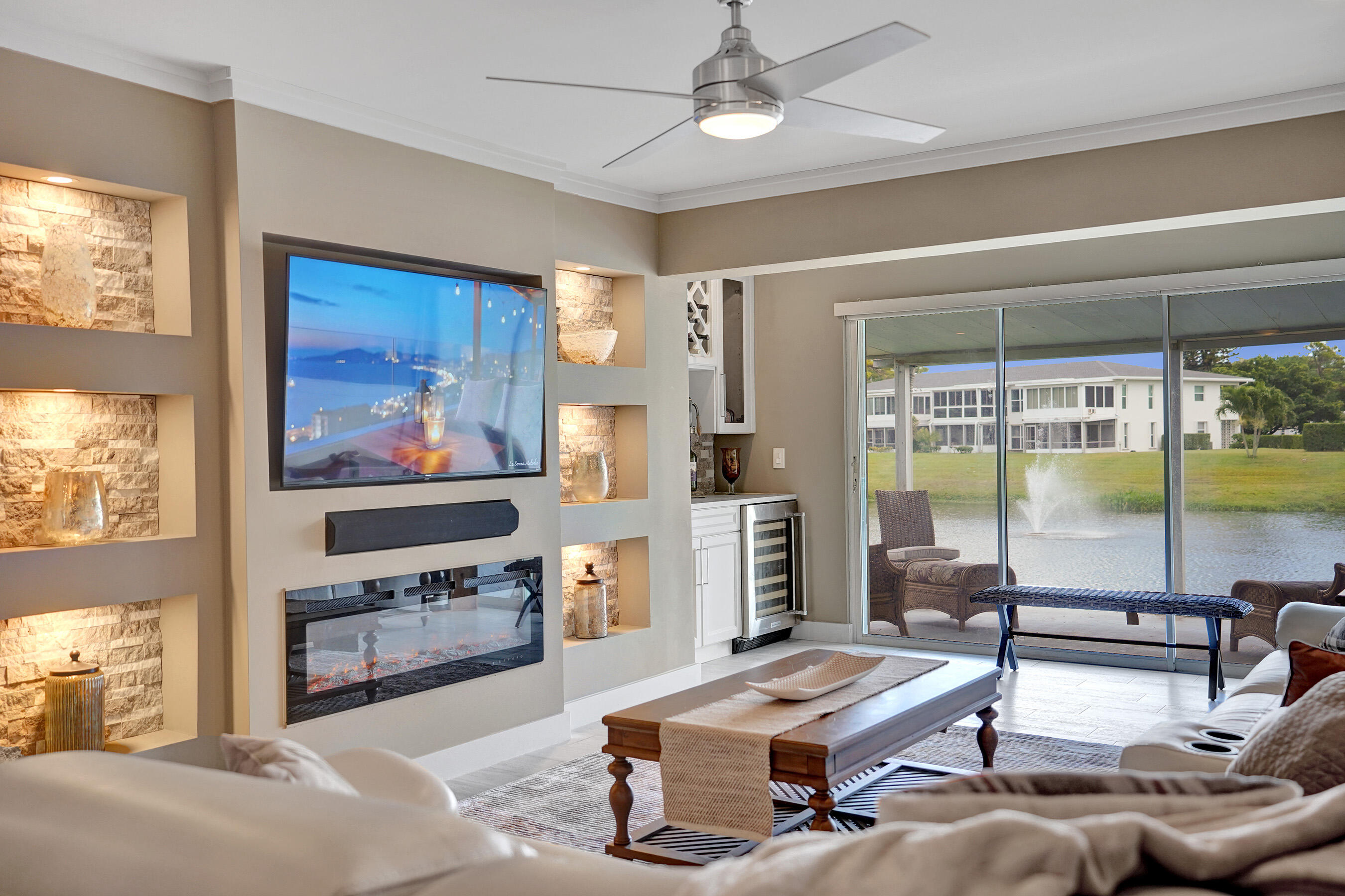 2820 Southwest 13th Street, Unit 101 Delray Beach, FL 33445 - Photo 63 of 83 Living Room