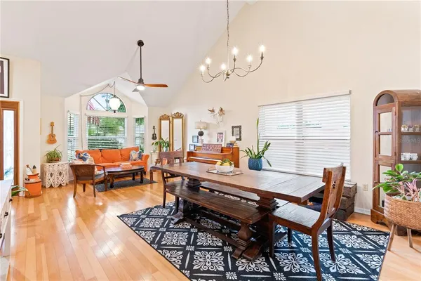 $3,500 | 3031 Pine Forest Drive, Palm Harbor, FL 34684